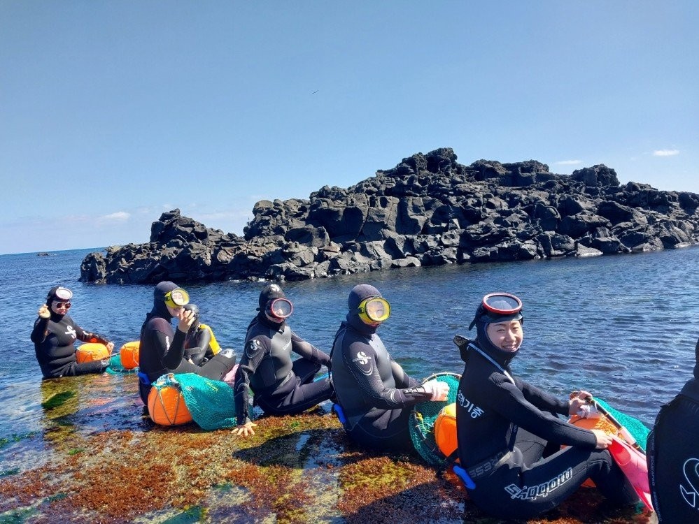 1765348468434554.jpg 1757578977285507.jpg